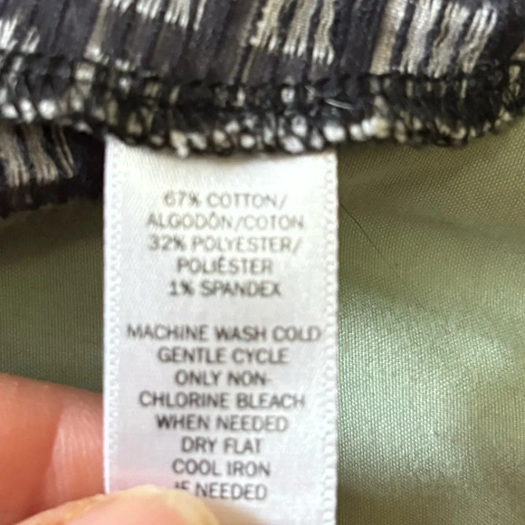 Lou & Gray black and white skirt size medium-gently worn no flaws - Picture 6 of 7